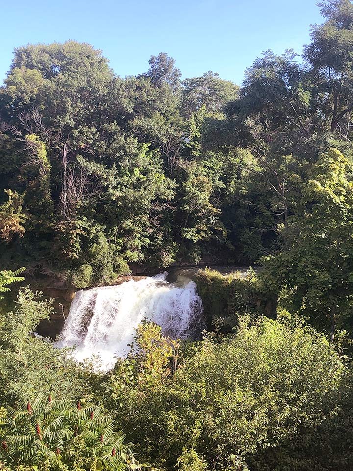 Medina Falls